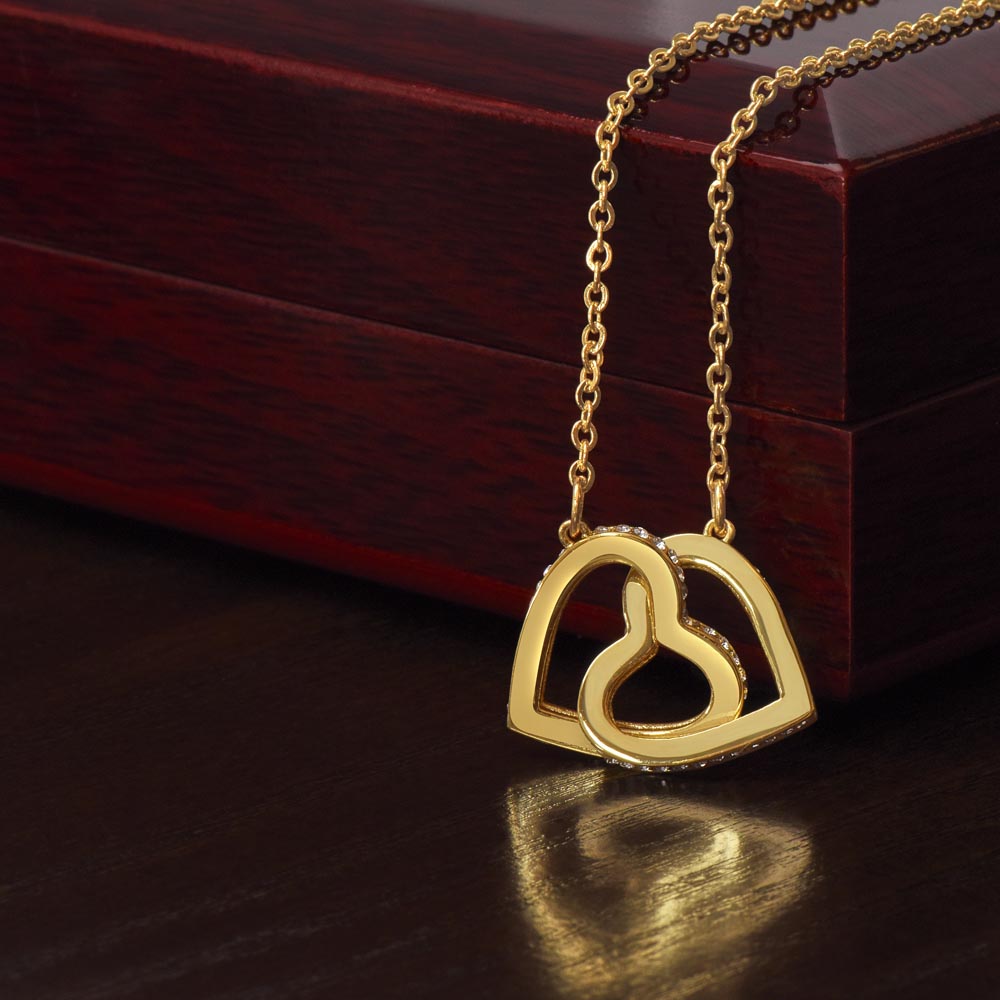 Amity Interlocked Necklace - Daughter Your Biggest Fan