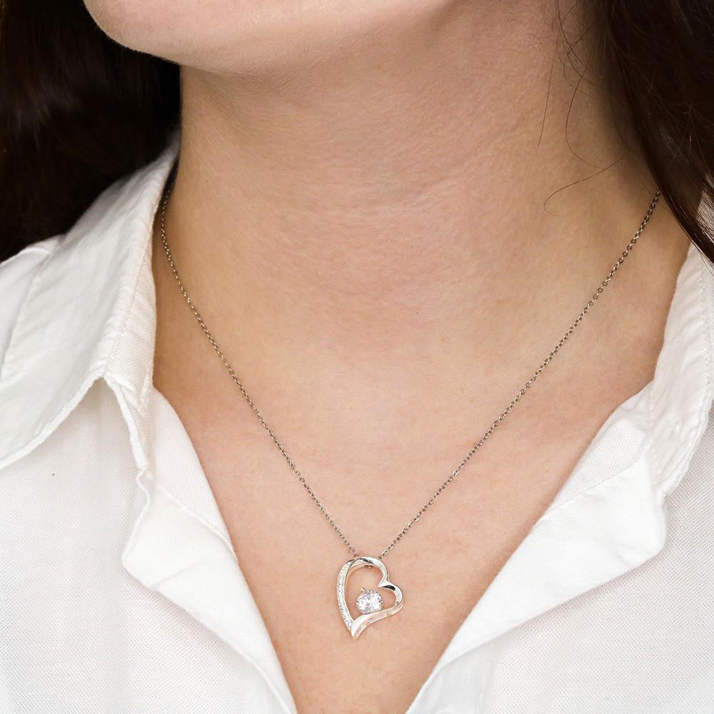 Amity Heart Necklace - My Loving Mom